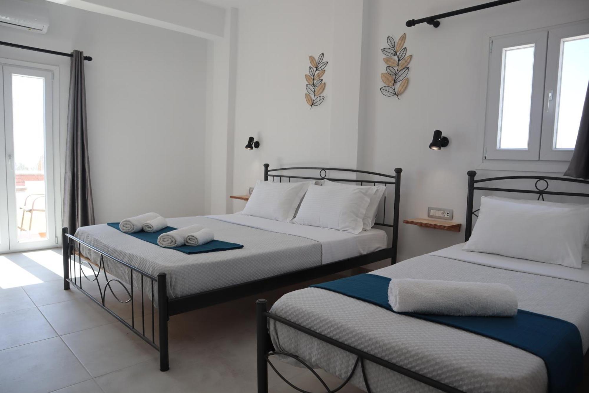 Pension St.George Rooms & Studios Perivolos  Ngoại thất bức ảnh