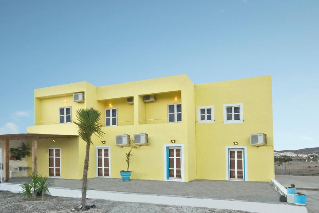 Pension St.George Rooms & Studios Perivolos  Ngoại thất bức ảnh